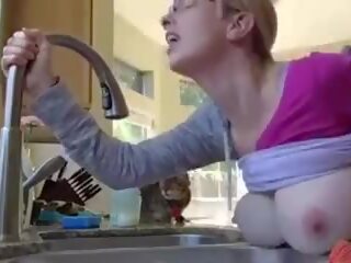 Huge Boobs MILF Feeling Step Son putz in Kitchen: dirty film 34