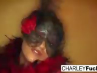 Charley wears néhány attractive fehérnemű és harisnya: hd szex videó 9e