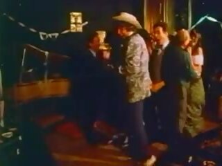 Moonshine holky 1974: vimeo holky pohlaví video film 6d