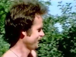 Mlada zdravniki v poželenje 1982, brezplačno brezplačno na spletu mlada odrasli posnetek prikaži