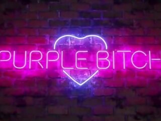 Cosplay lassie ir pirmais x nominālā filma ar a fan līdz purple harlot