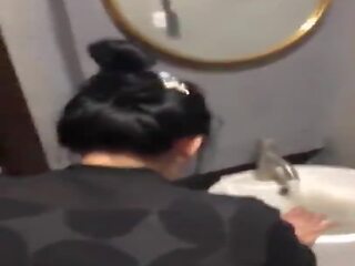 Facile japonais fille juste baisée en airport salle de bain: x évalué agrafe 53 | xhamster