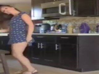Delightful Naked Dance in the Kitchen Amateur: Free xxx clip 76 | xHamster