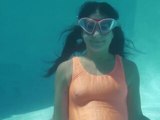 Onderwater heetste gymnastics door micha gantelkina: x nominale video- b8 | xhamster