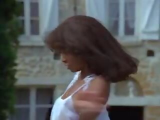 Petites culottes chaudes et mouillees 1982: nemokamai x įvertinti filmas 0e