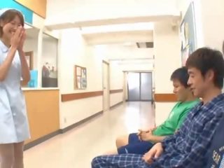 Sleaze asiatique infirmière bjing 3 yonkers en la hôpital