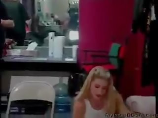 Anna malle dan alexandra sutera mempunyai outstanding kumpulan fuck sesi bdsm perhambaan sl