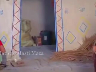 Bhaiya ne bhabhi ki blause utaar kae gand maari veebruar 2017